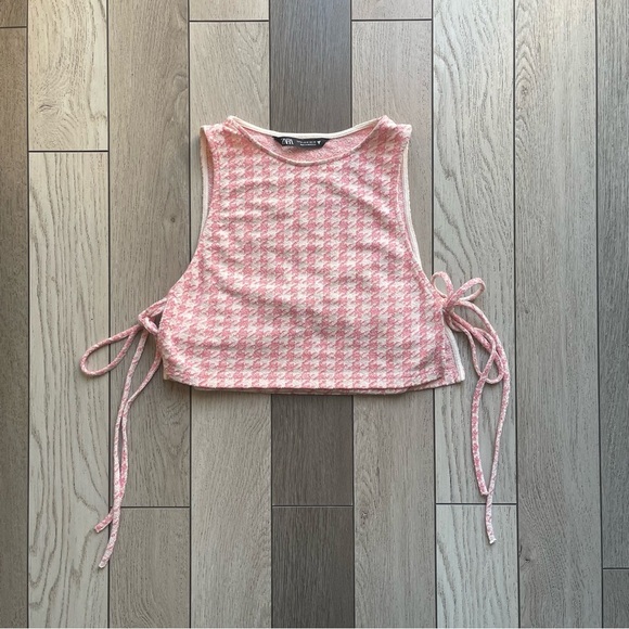 Zara Tops - Zara Pink Houndstooth Crop Top with Side Ties